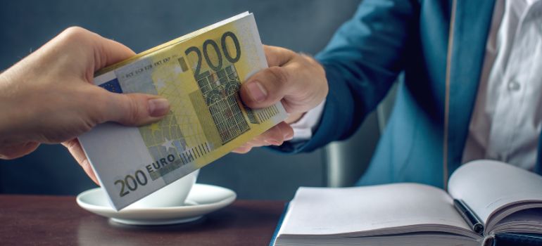 che differenza c'è tra corruzione e concussione