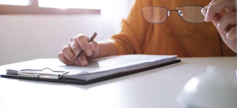 come scrivere una lettera di risarcimento danni per caduta