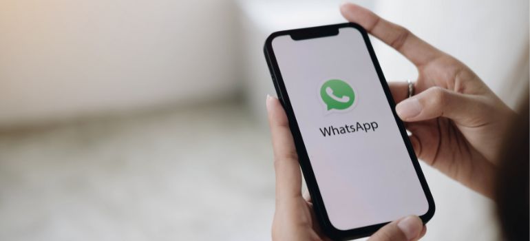 chat whatsapp prova legale