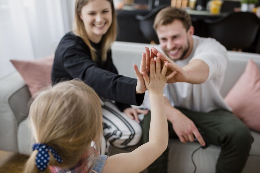 togliere figli genitori