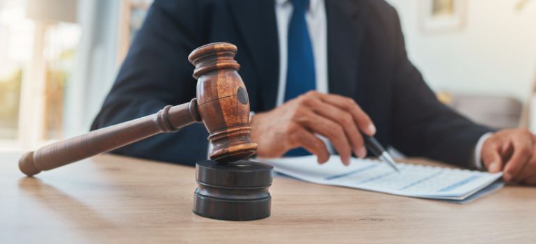 eredita come funziona la successione di un defunto