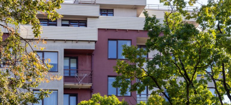 falsa dichiarazione di residenza cosa si rischia