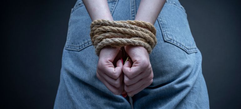 quanti anni ti danno per sequestro di persona