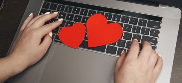 truffe romantiche romance scam