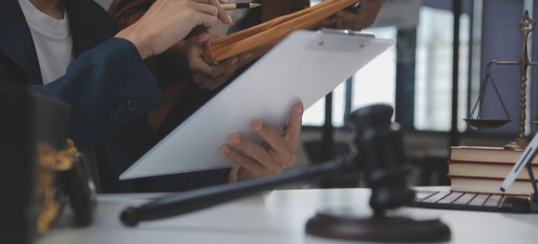 come sporgere querela di falso