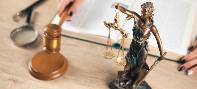 tribunale minori cosa fa