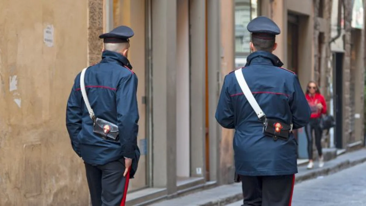 cosa possono fare i carabinieri se ti fermano