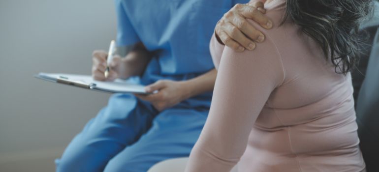 diritto all'aborto inserito in costituzione in francia