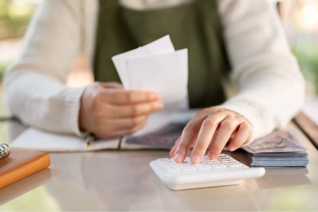 possono staccare le utenze all'inquilino che non paga?