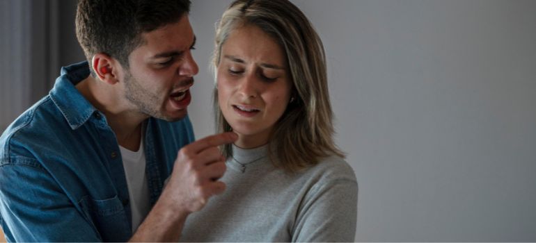 ammonimento questore violenza