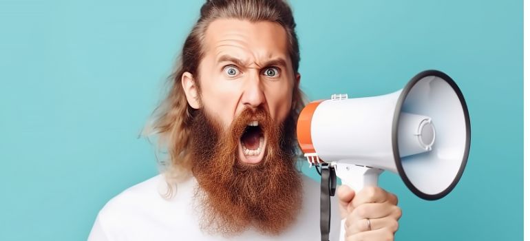 bestemmiare è un reato?
