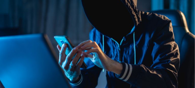 cyberstalking reato