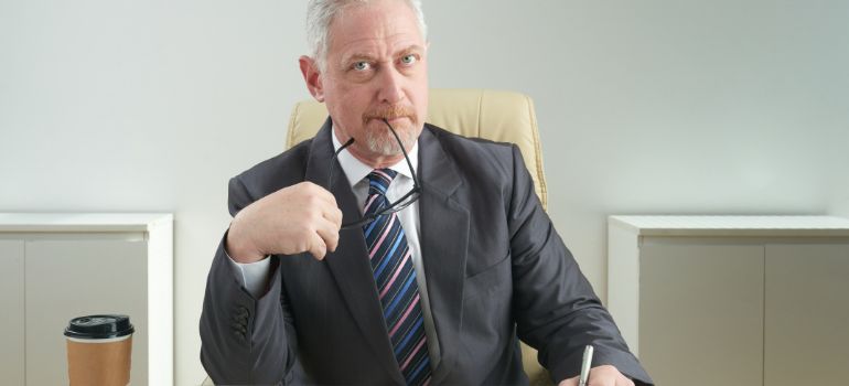 esercizio abusivo della professione avvocato