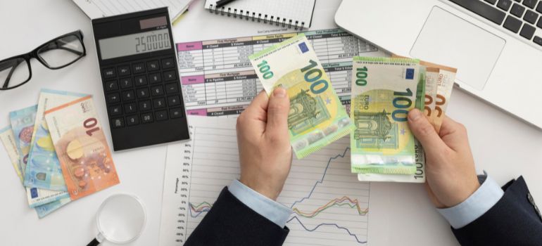 addio reddito di cittadinanza