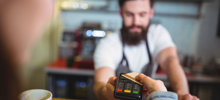 pagamento con pos vantaggi
