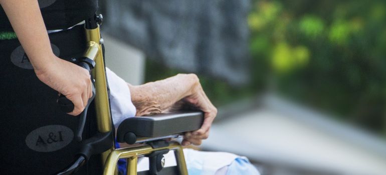 contributi per genitori disoccupati come fare domanda scadenza