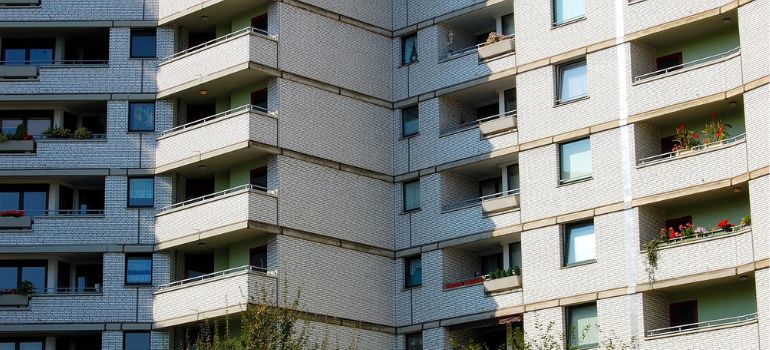 braga condominiale e responsabilità del proprietario