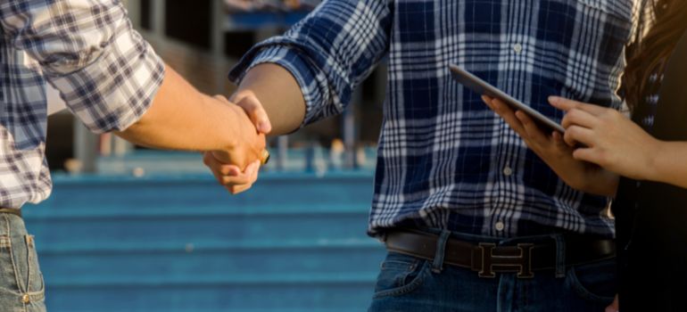 comodato uso gratuito amici deve essere registrato