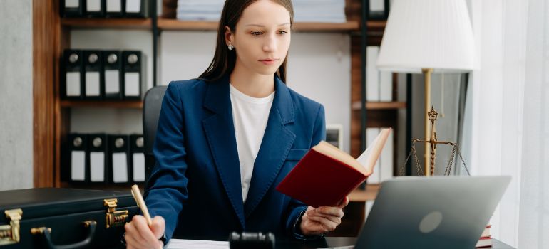 avvocato specializzato in reati contro la persona