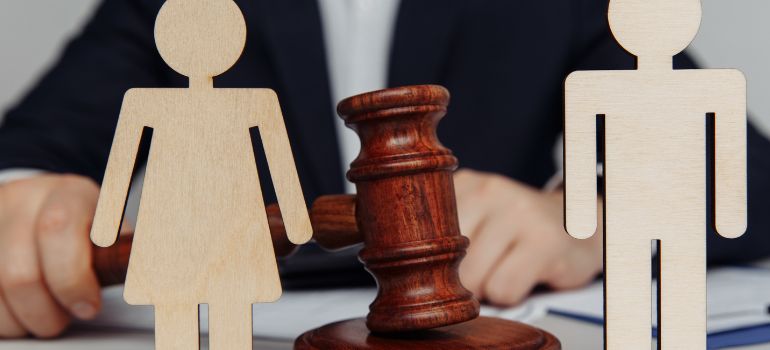 come funziona l'accesso alla giustizia?