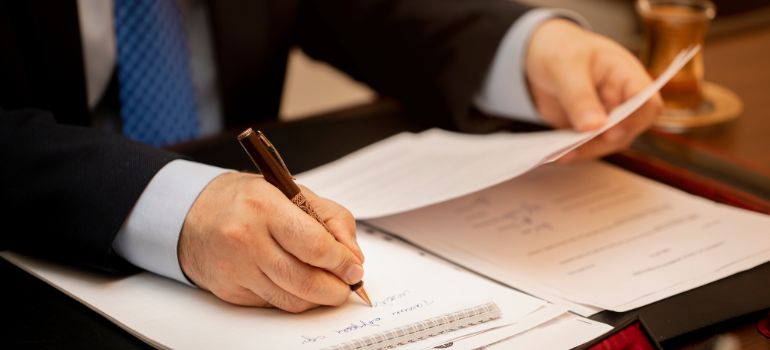 diritto societario avvocato online