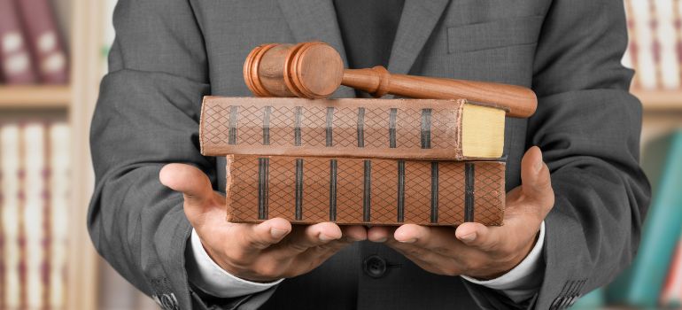 delitti contro la pubblica fede quali sono