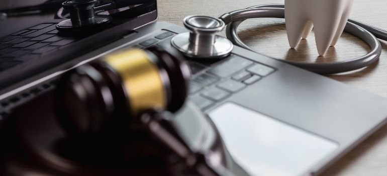 dentista non rilascia fattura