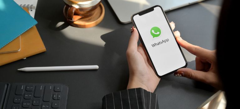 denuncia messaggi whatsapp