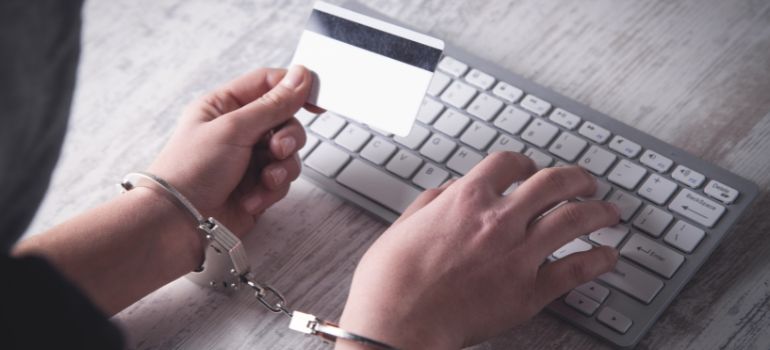 reato di frode commerciale