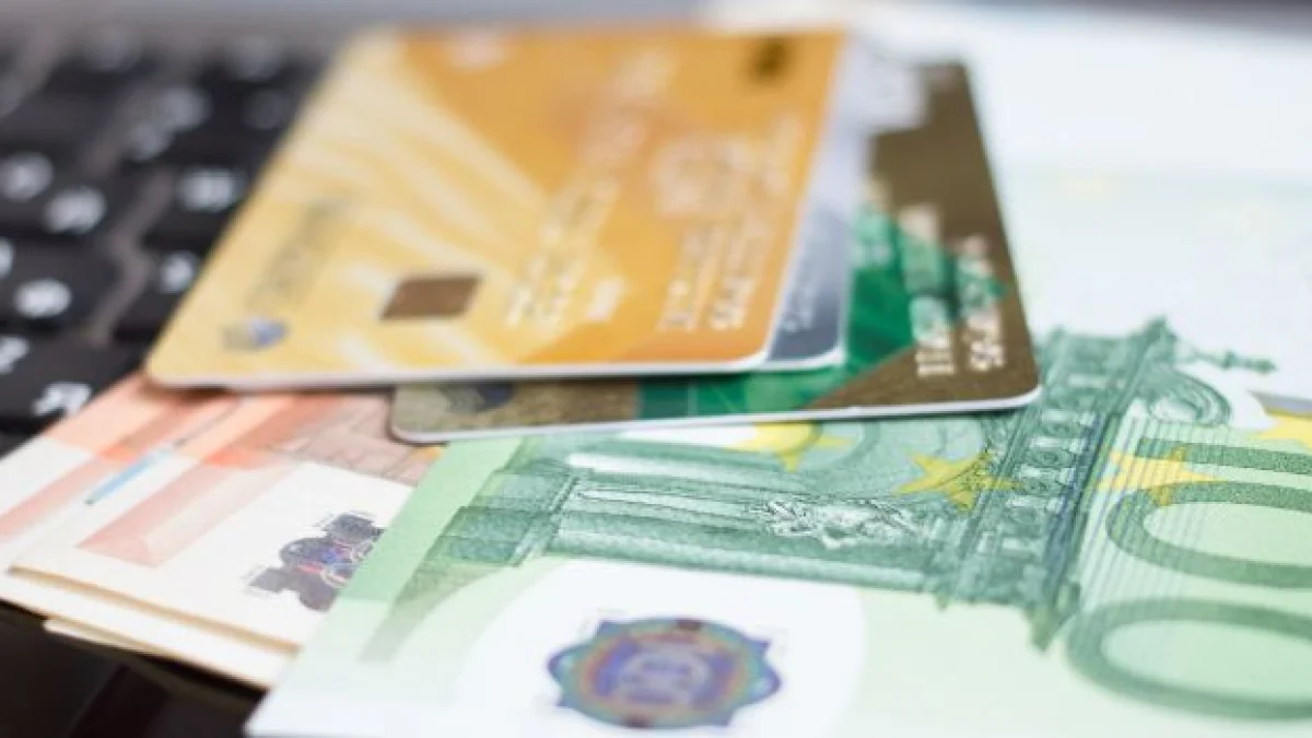 francesca albanese conto corrente