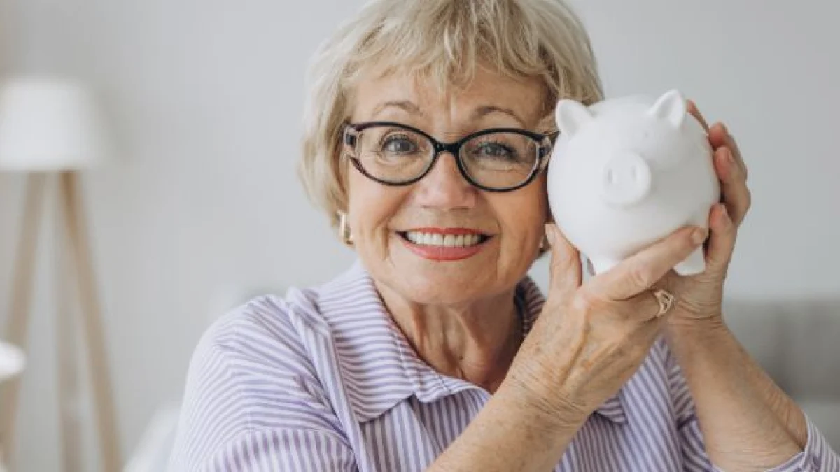 ruba pensione della madre rischia il carcere