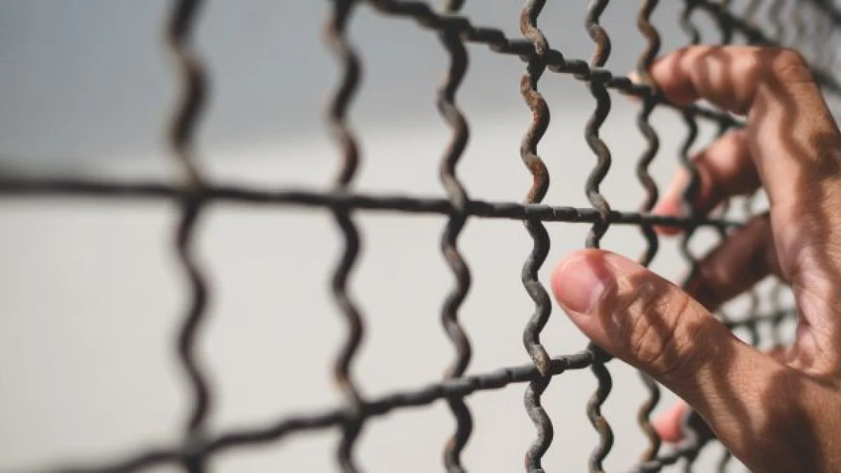 come sapere se una persona è indagata