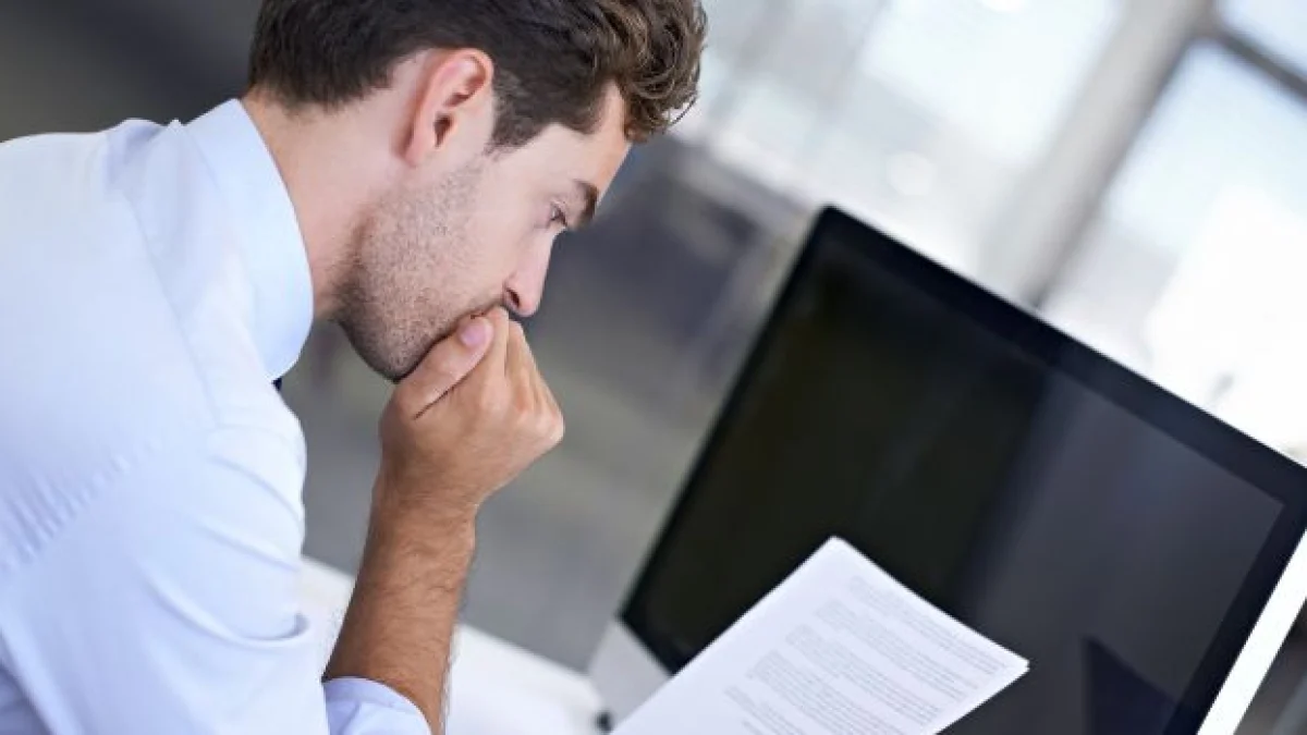 cosa rischia chi emette fatture false